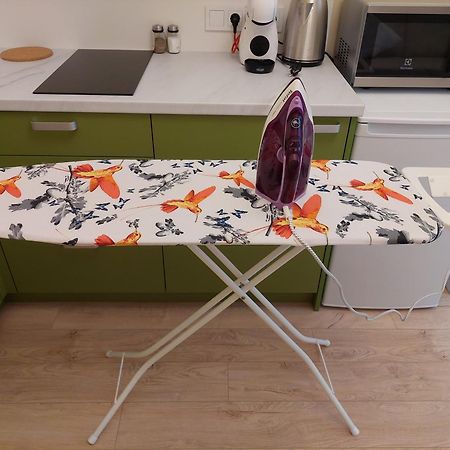 Cosy One Seperate Bedroom Apartment In City Center, Perfect For Family Trip. 里加 外观 照片