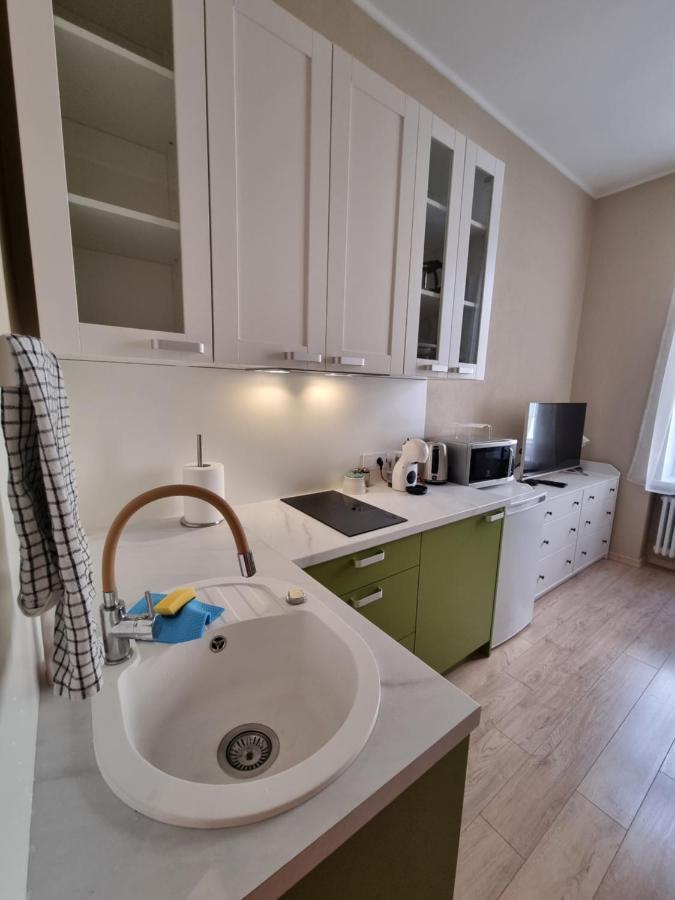 Cosy One Seperate Bedroom Apartment In City Center, Perfect For Family Trip. 里加 外观 照片